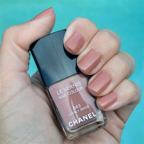 chanel le vernis blanc white|Chanel lovely beige nail polish.